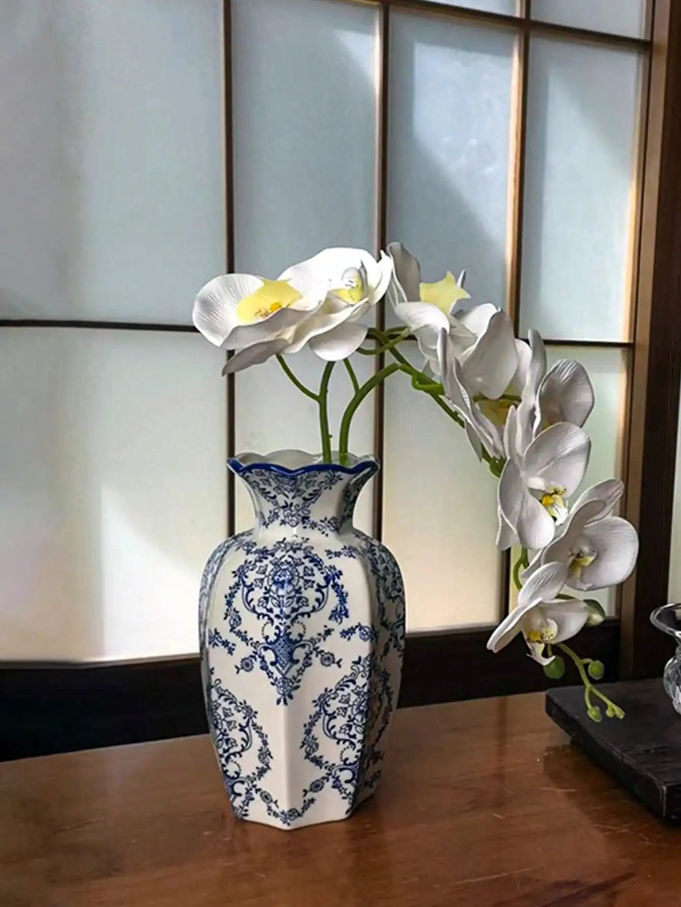 Blue And White Porcelain Vase Chinese Retro Floral Decor