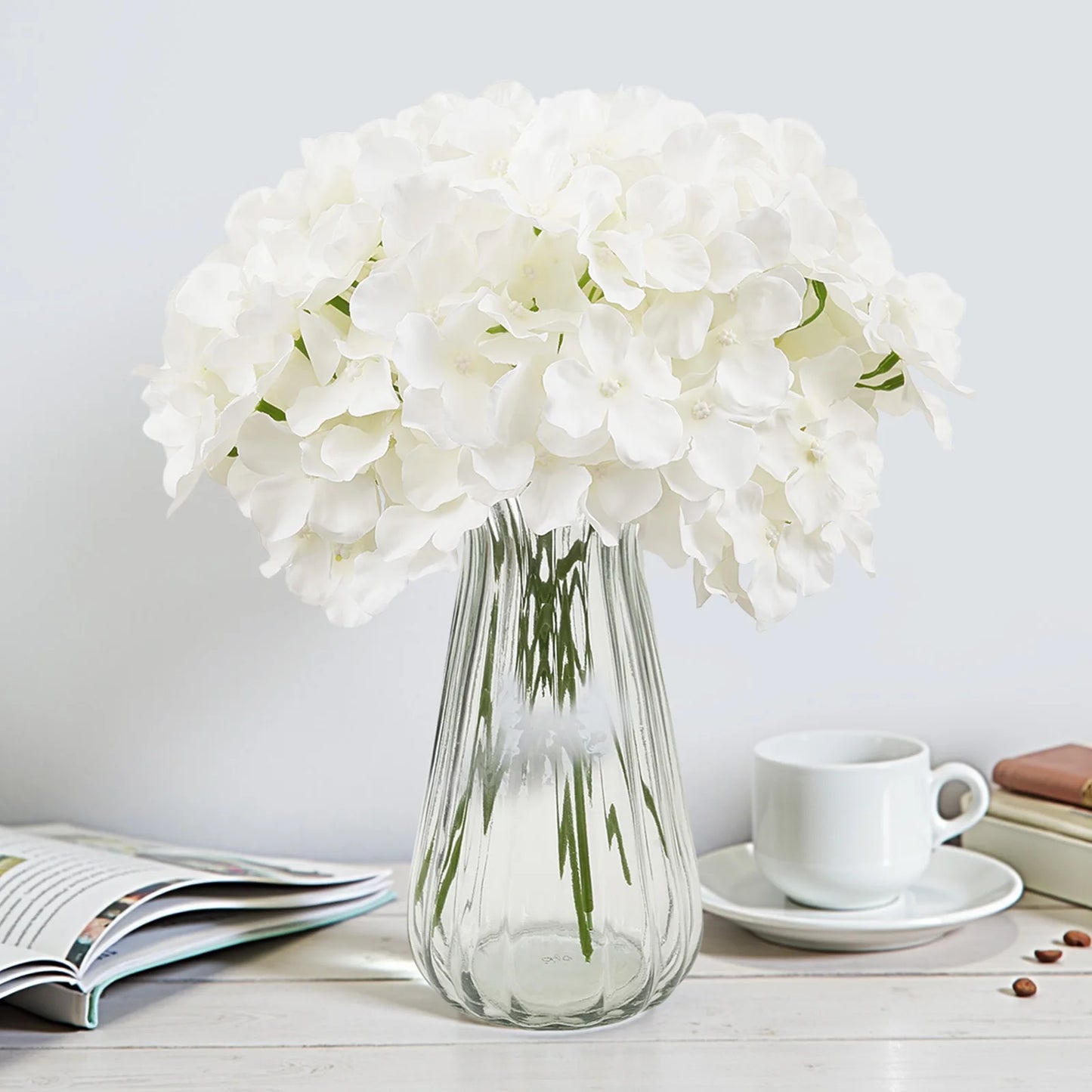 SucceBuy Realistic Artificial Hydrangea Flowers For Home And Wedding Decor