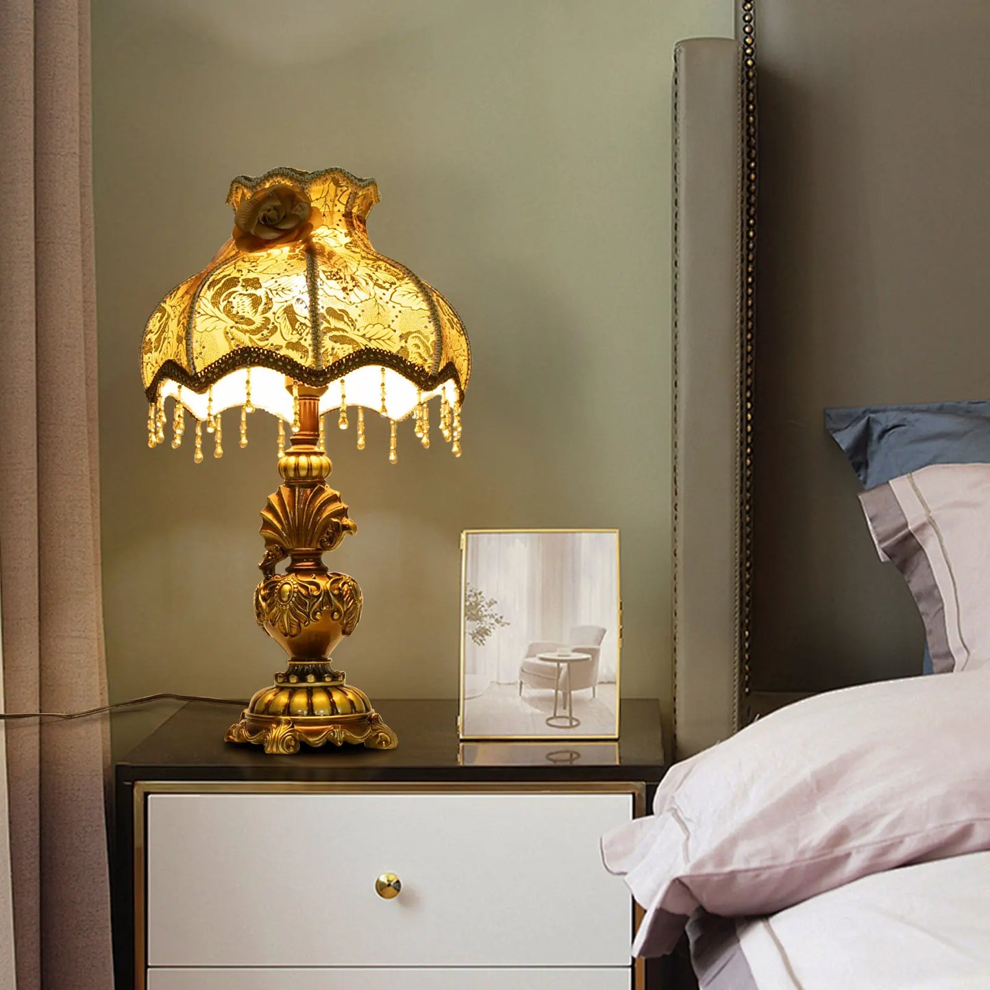 Bymaocar European Gold Table Lamp Bedside Desk Light 100 260V